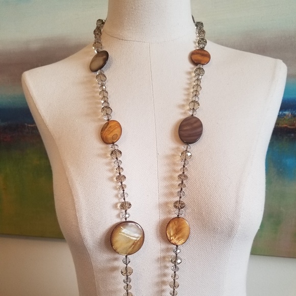 Vintage-Inspired Warm Tones Beaded Necklace and Earring Set - Picture 4 of 7
